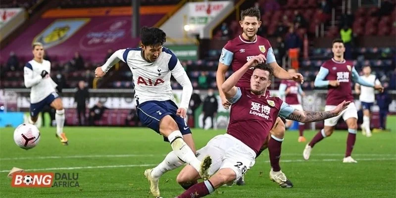 Diễn biến tình hình Burnley vs Tottenham 